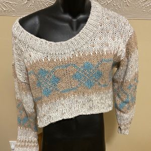 🌻”Free People” sweater.🌻